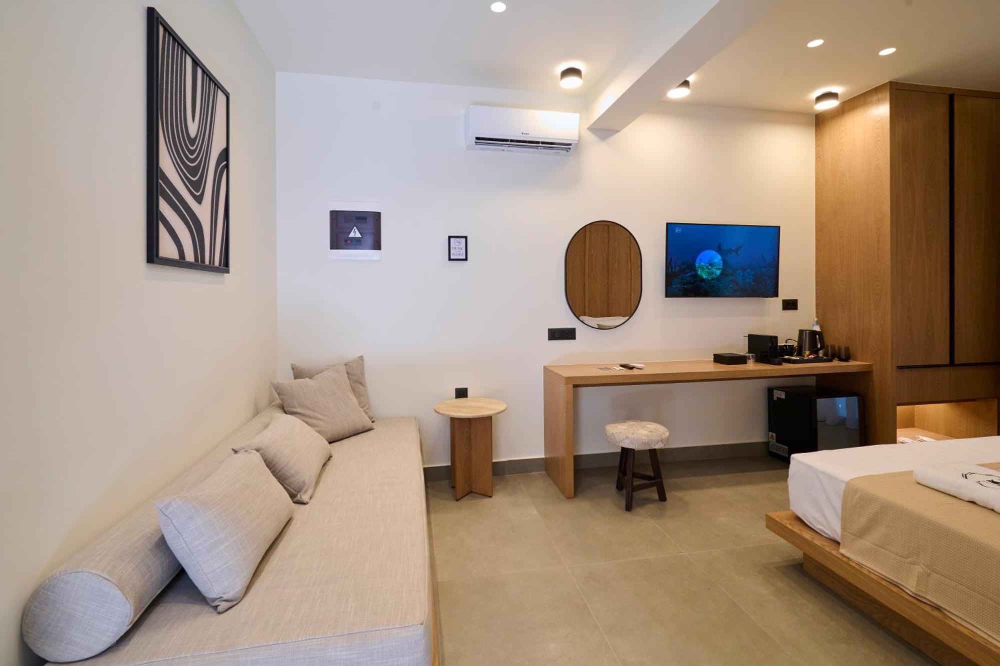 Monarco Executive Rooms Rhodes City Buitenkant foto